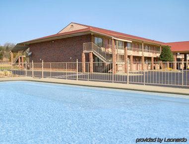 Red Roof Inn & Suites Cleveland, Tn Exterior foto